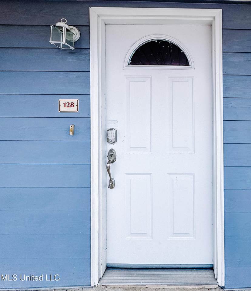 1664 Beach Boulevard - Photo 1