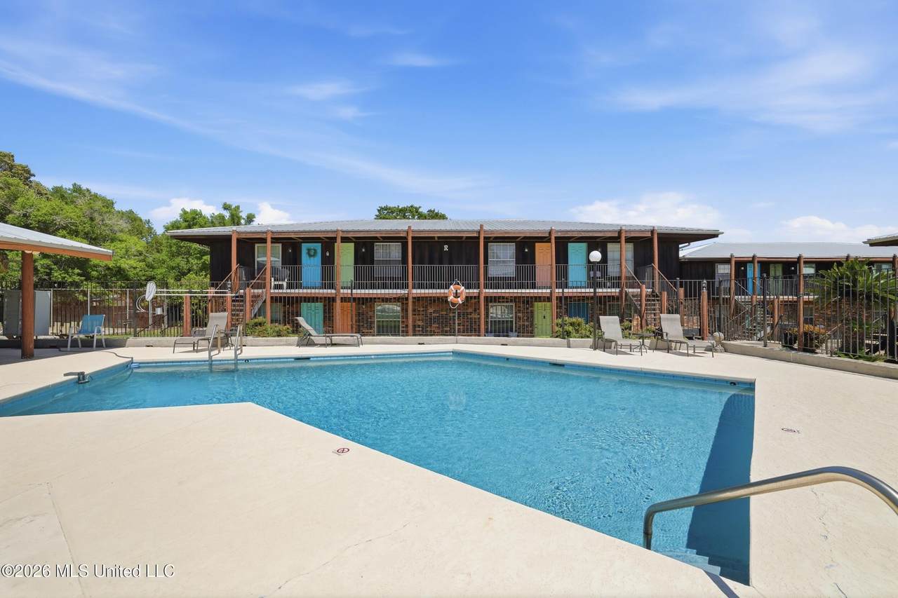 1550 2nd Street - Photo 1