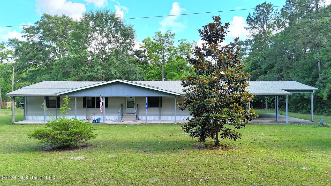 14 Magnolia Avenue - Photo 1
