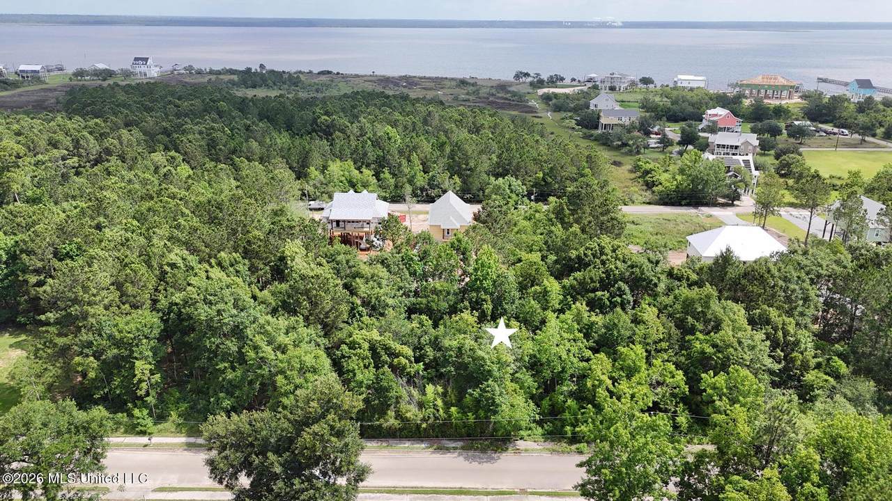  Harrison Court - Photo 1