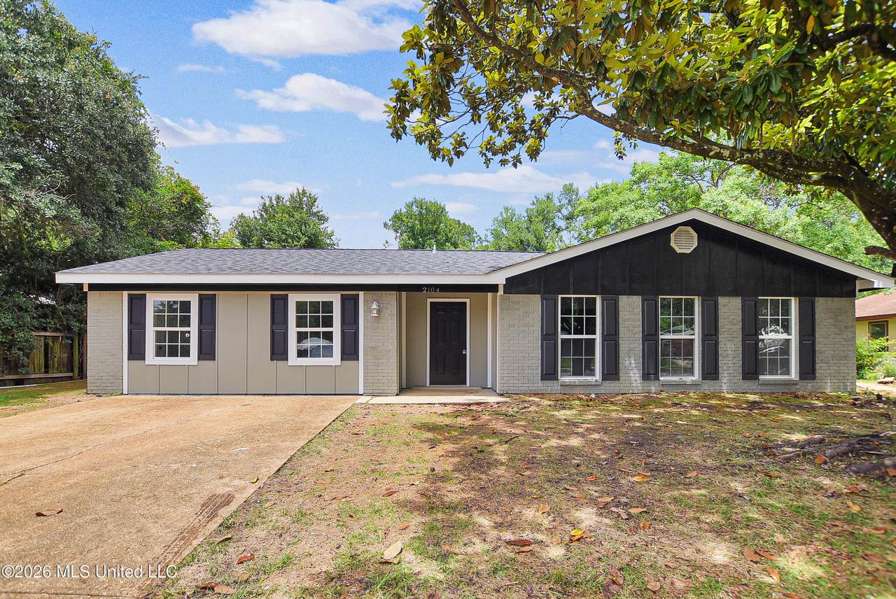 2104 Westgate Parkway - Photo 1