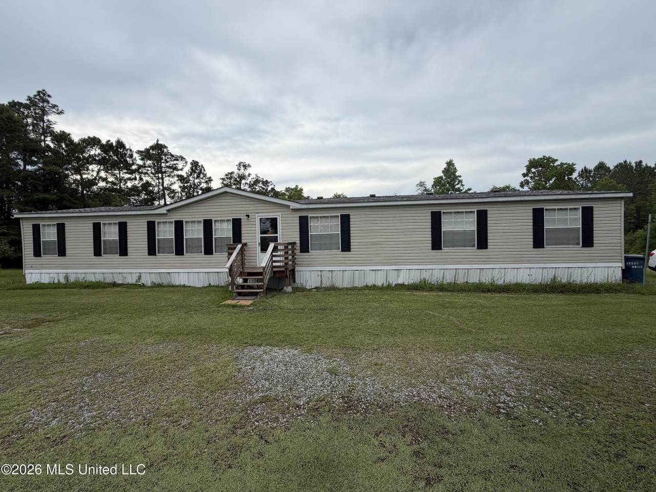 15566 D'iberville Boulevard - Photo 1