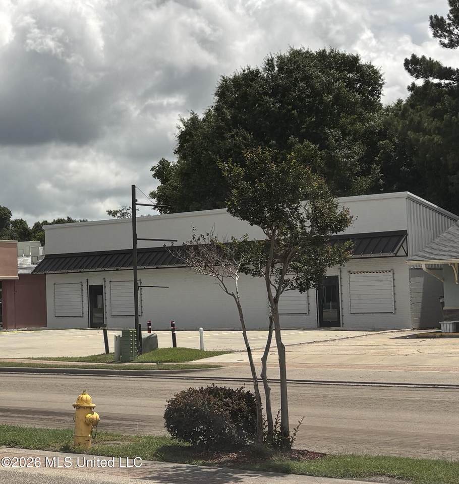 10108 Central Avenue - Photo 1