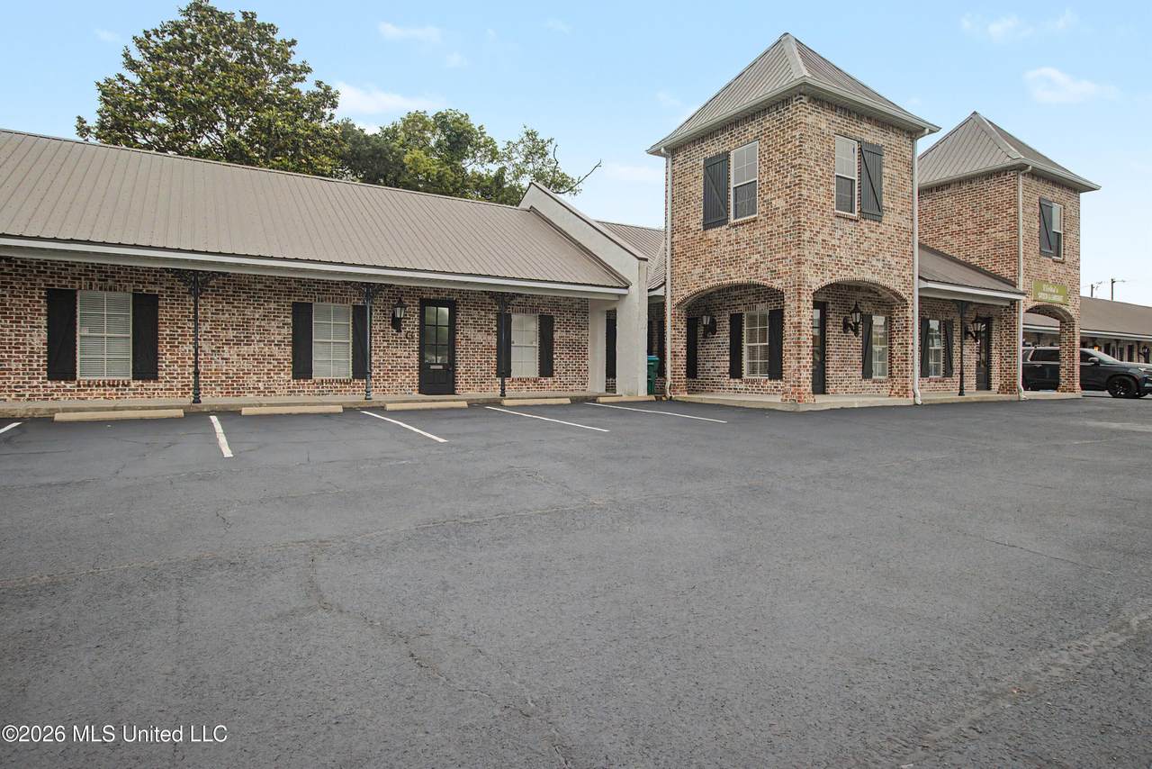 3506 Washington Avenue - Photo 1