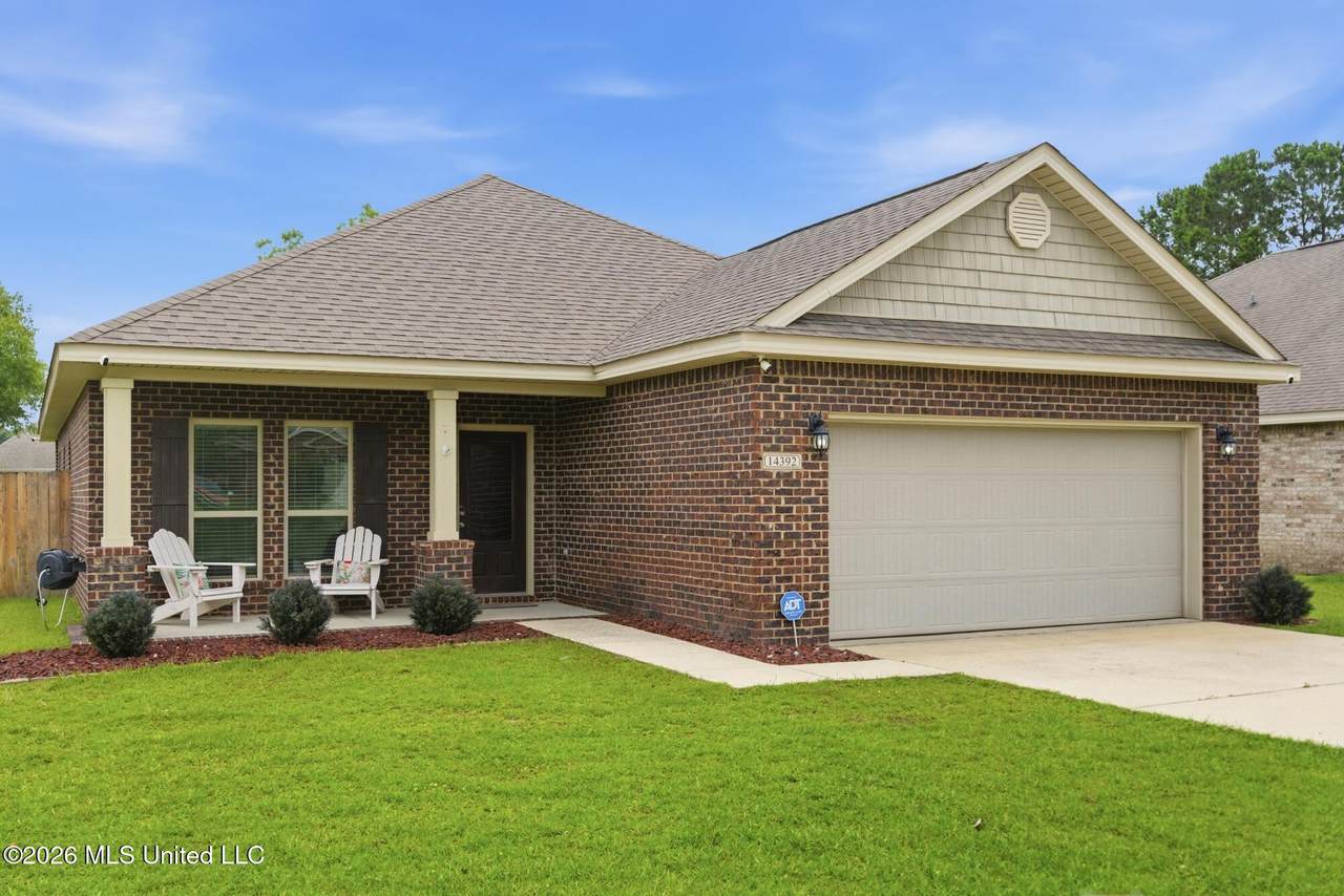 14392 Swan Road - Photo 1