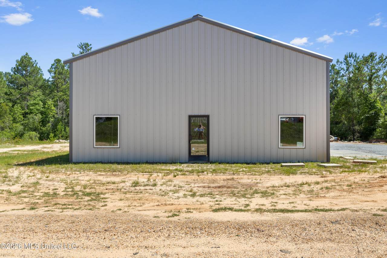 35 Park Drive - Photo 1