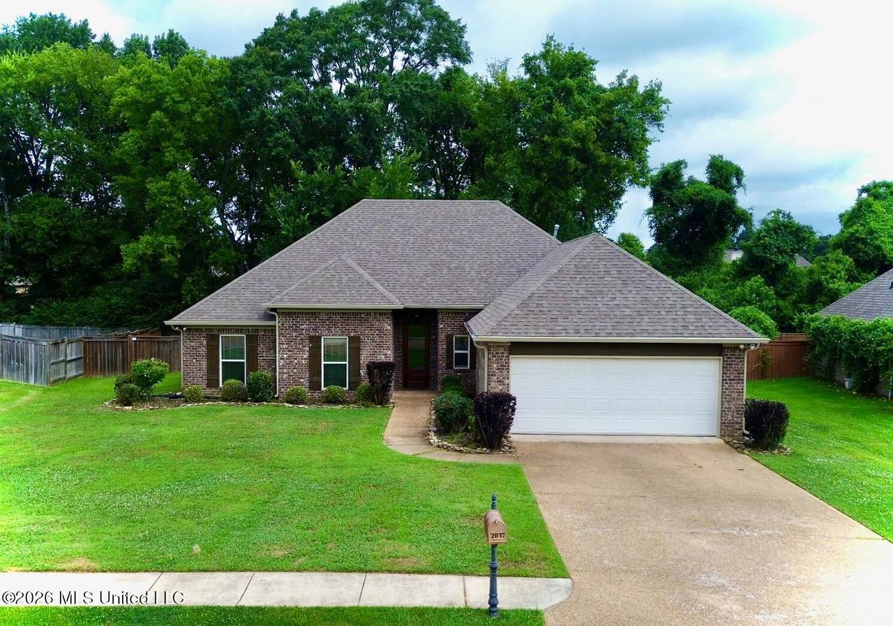 2017 Ridge Circle - Photo 1