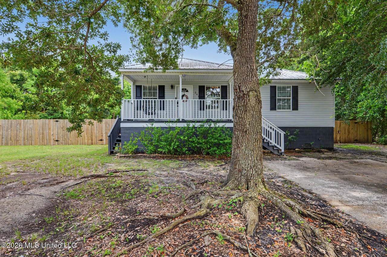 203 Mcdonald Drive - Photo 1