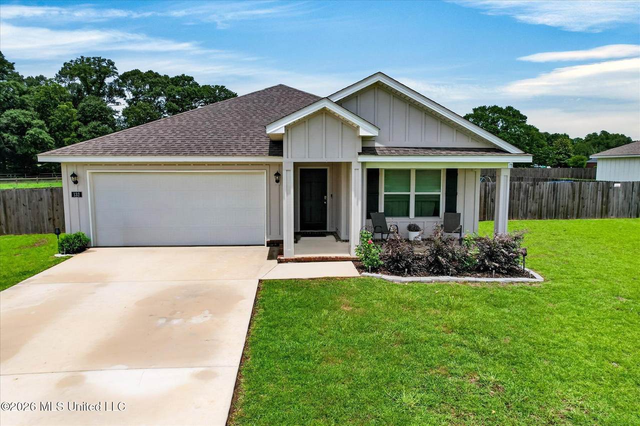 132 Magnolia Farms Drive - Photo 1