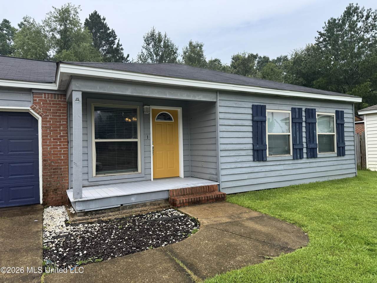 1916 Twin Pine Drive - Photo 1