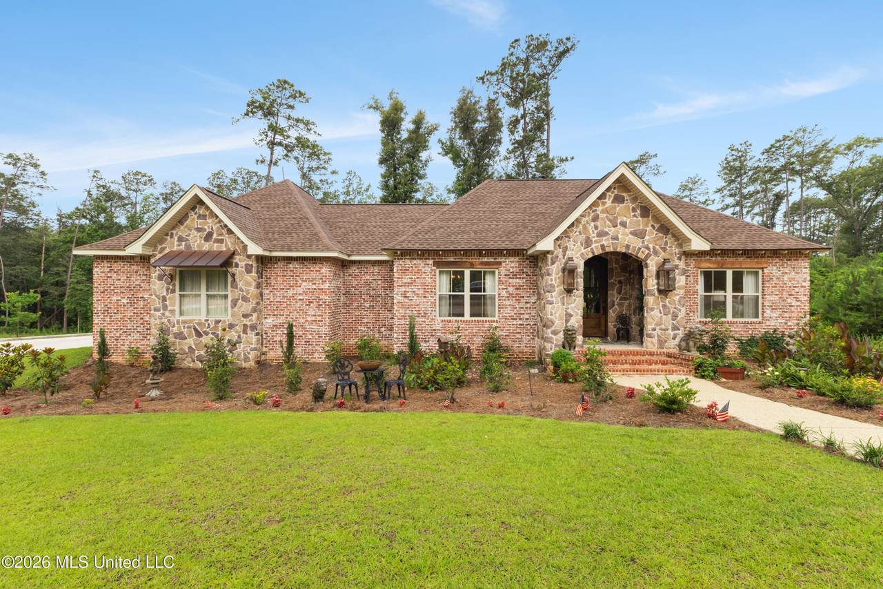 14 Spring Lake Drive - Photo 1