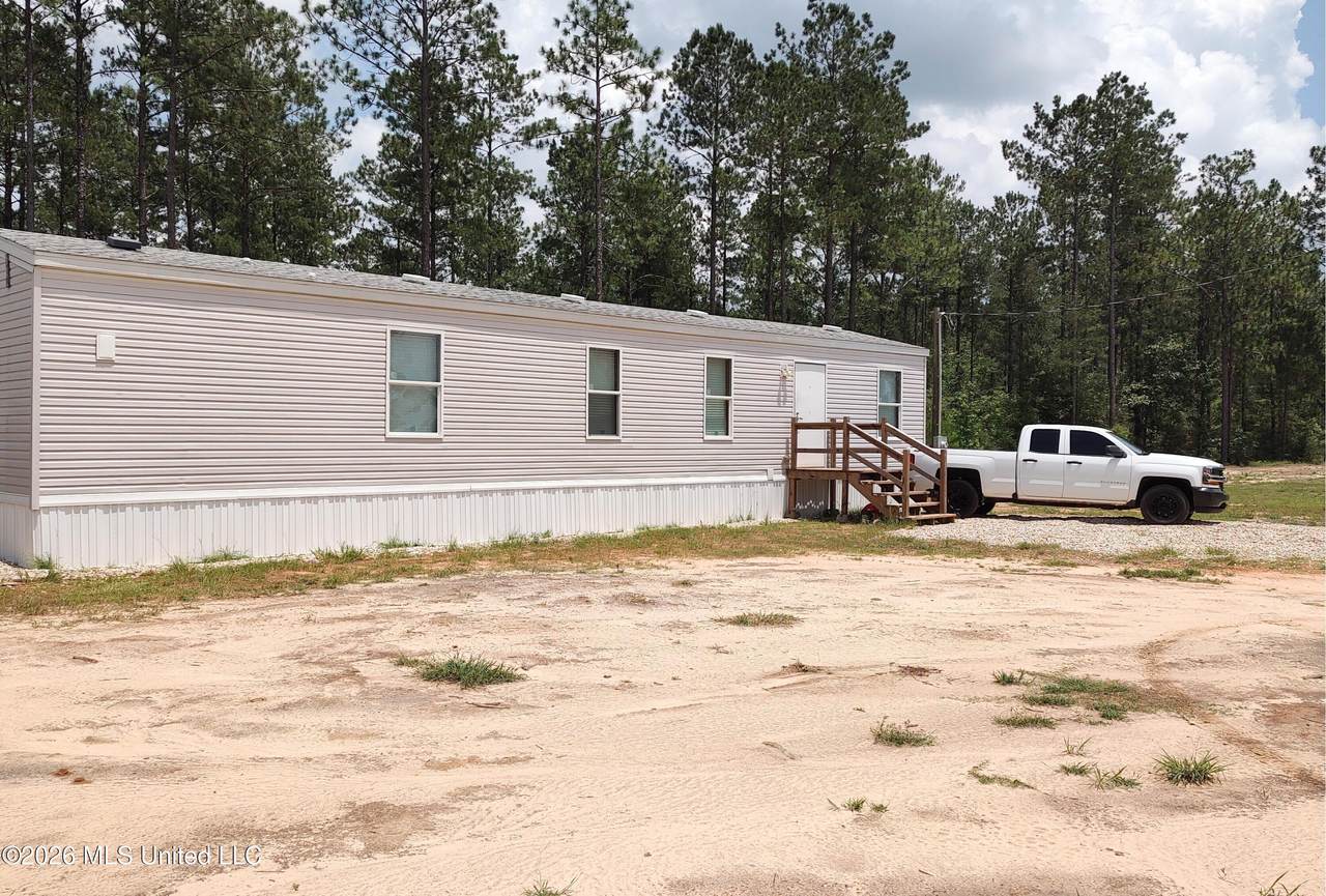 1090 Bilbo Road - Photo 1