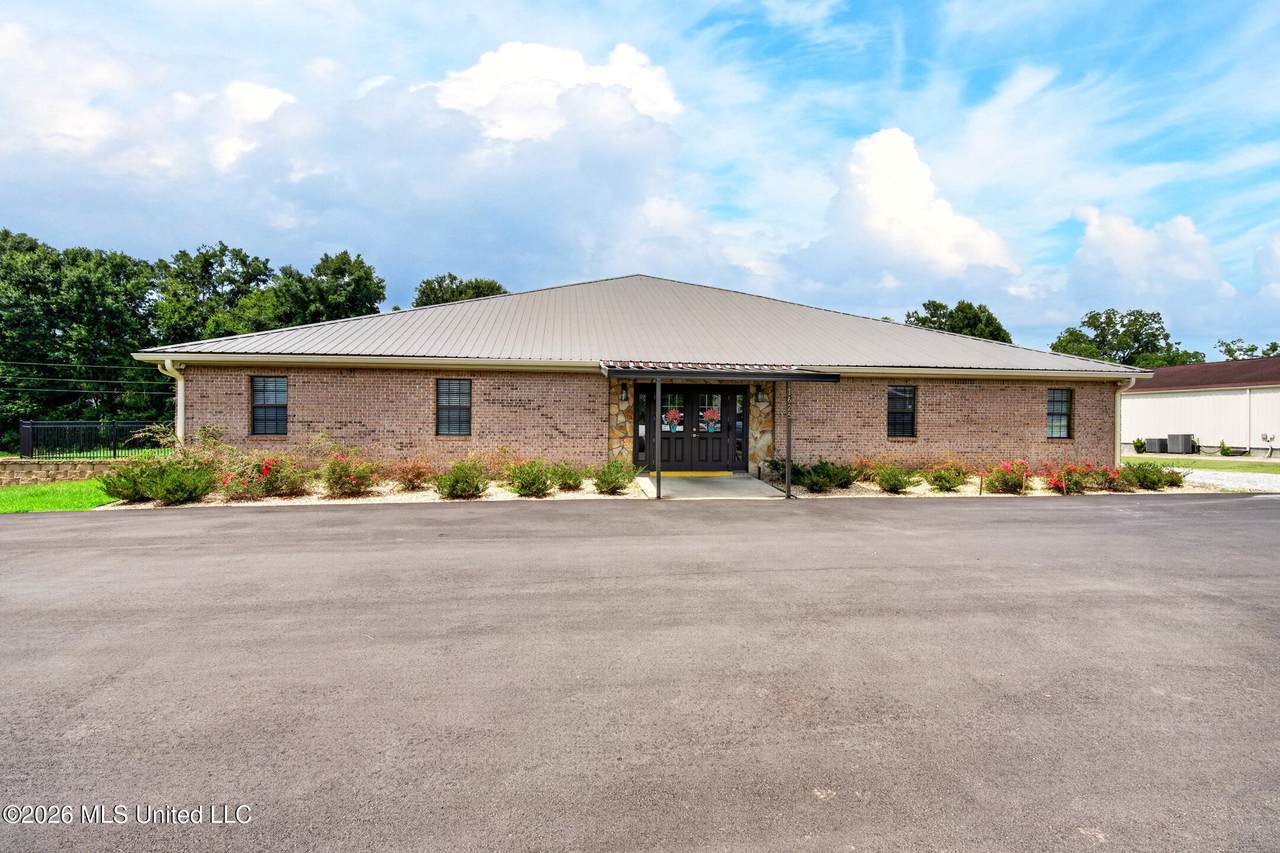1625 Central Avenue - Photo 1
