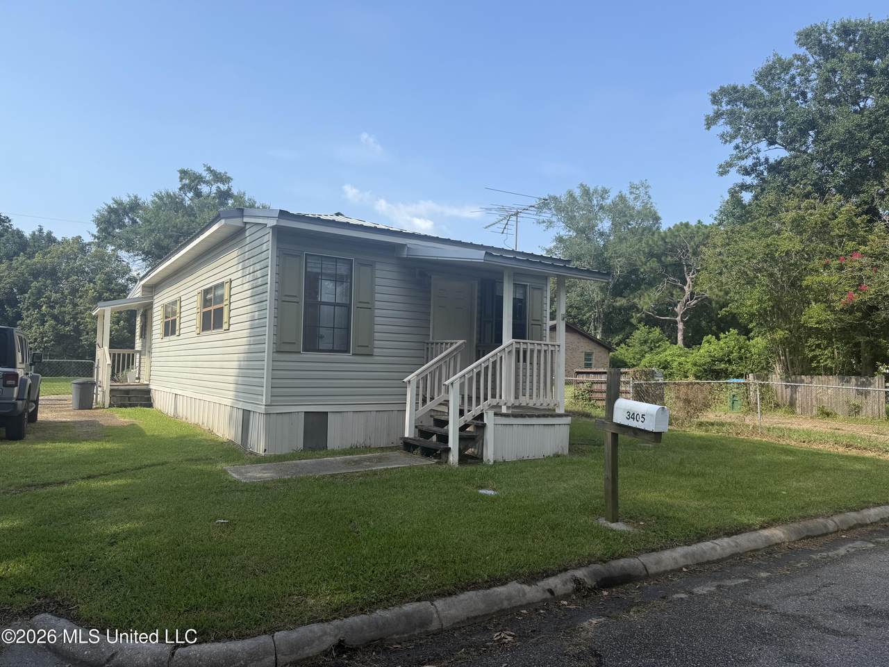 3405 Charlie Avenue - Photo 1