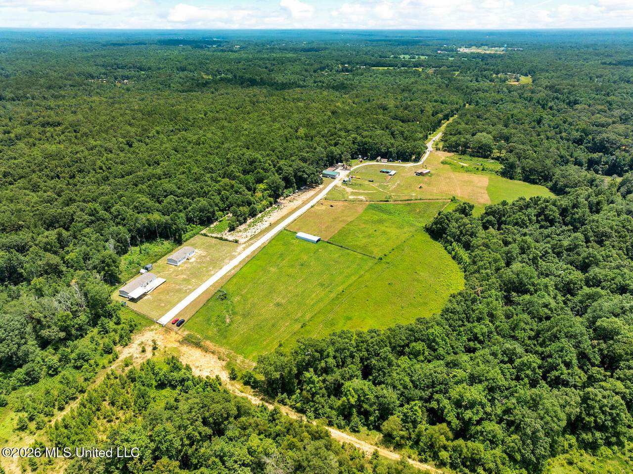 140 Sugar Creek Road - Photo 1