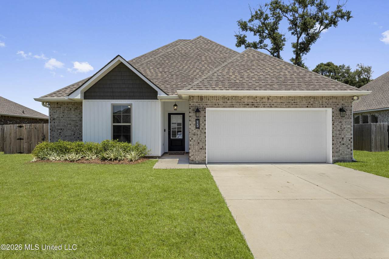 13 Alexandria Grace Drive - Photo 1