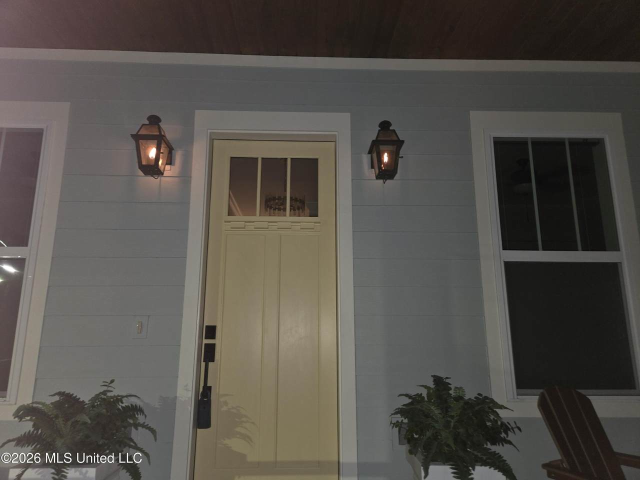 https://bt-photos.global.ssl.fastly.net/united/1280_boomver_1_4155411-2.jpg