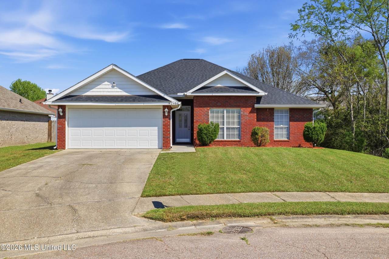 14246 Creekwood Cove - Photo 1