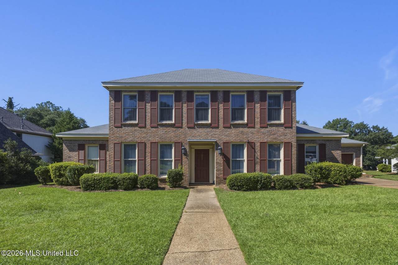 1025 Northpointe Drive - Photo 1