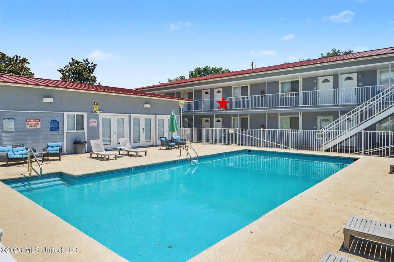 1664 Beach Boulevard - Photo 1