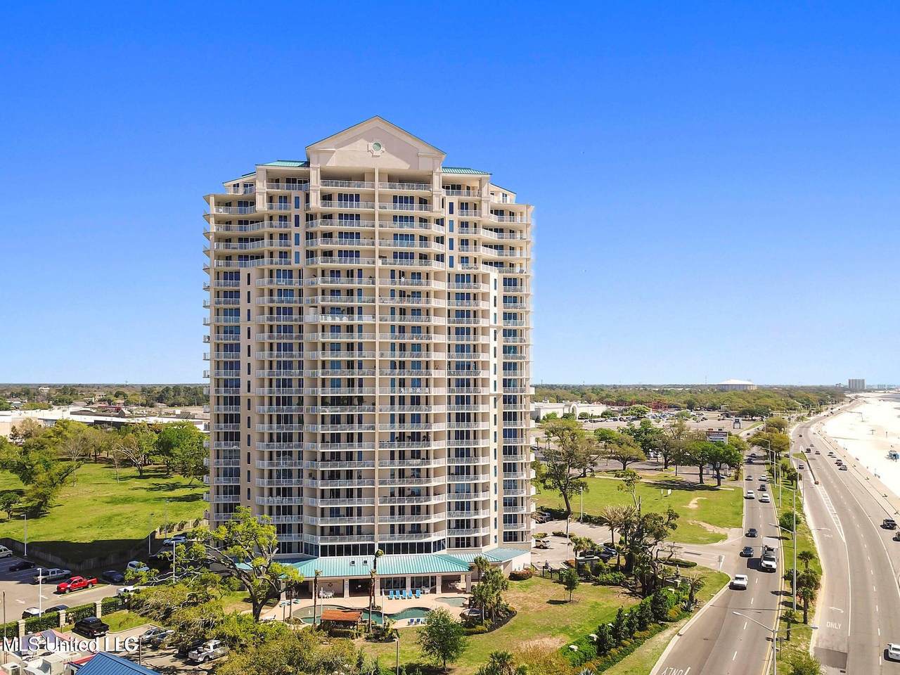 2668 Beach Boulevard - Photo 1
