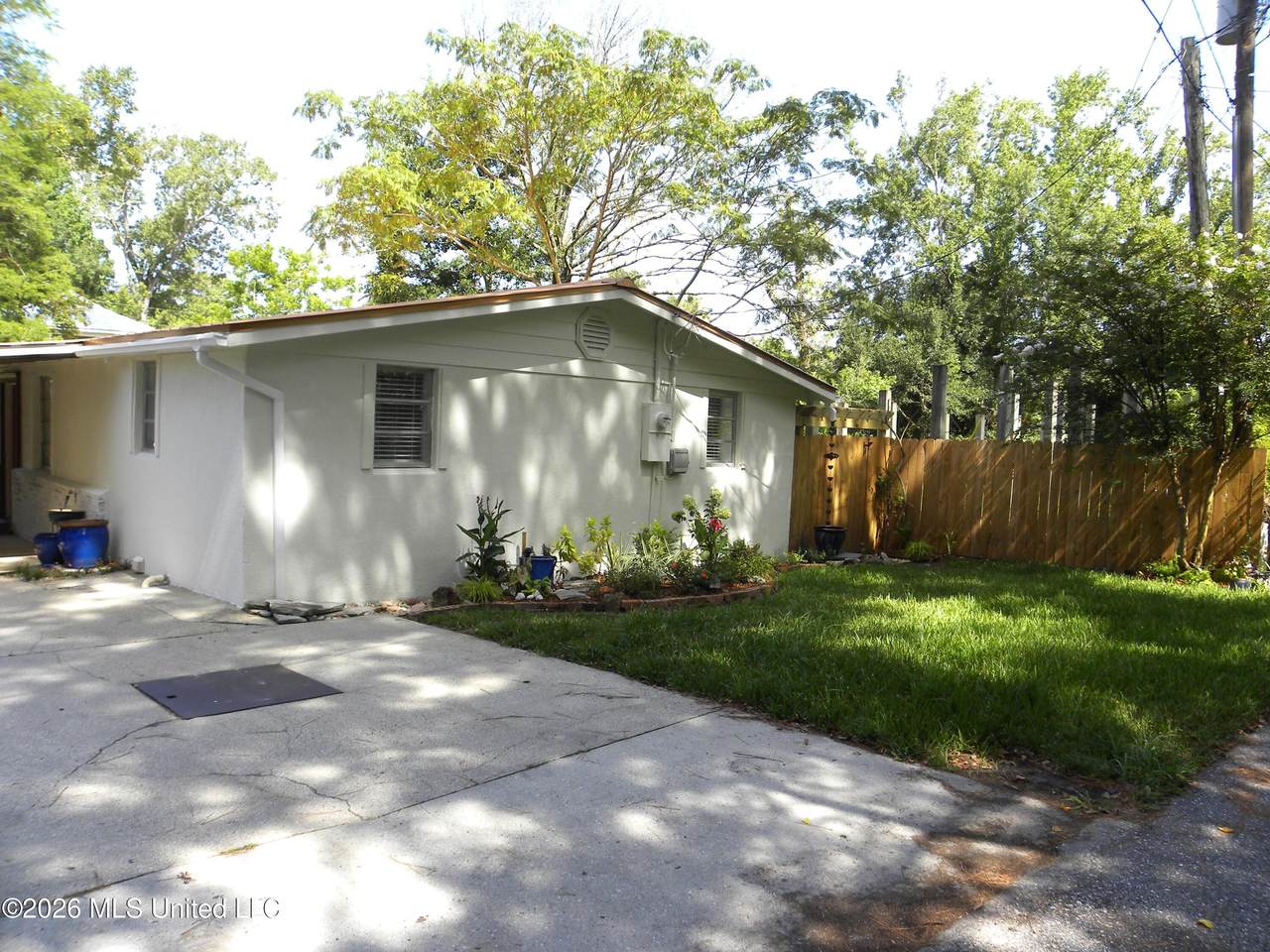11447 Summer Lane Road - Photo 1