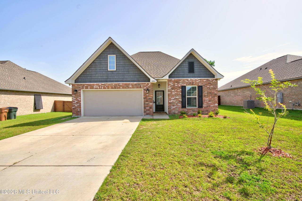 16463 Millsaps Avenue - Photo 1