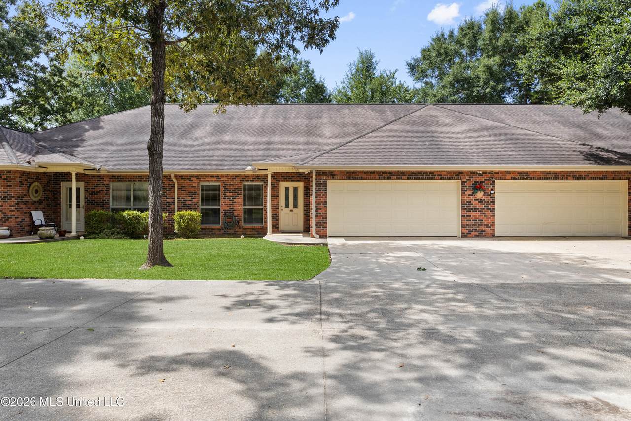 1240 Kapalama Lane - Photo 1