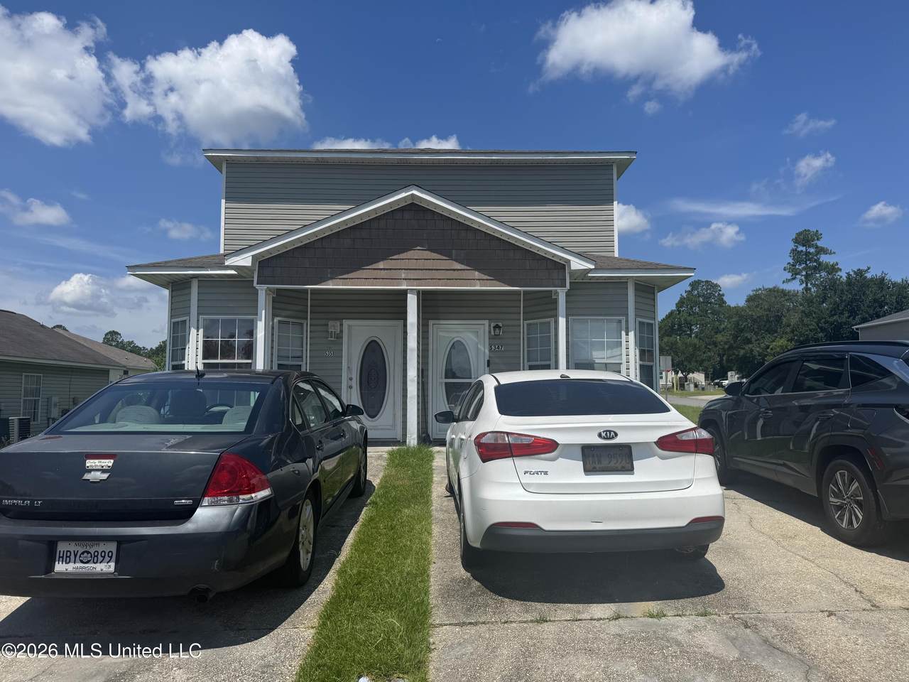 5347-5351 Quail Creek Circle - Photo 1