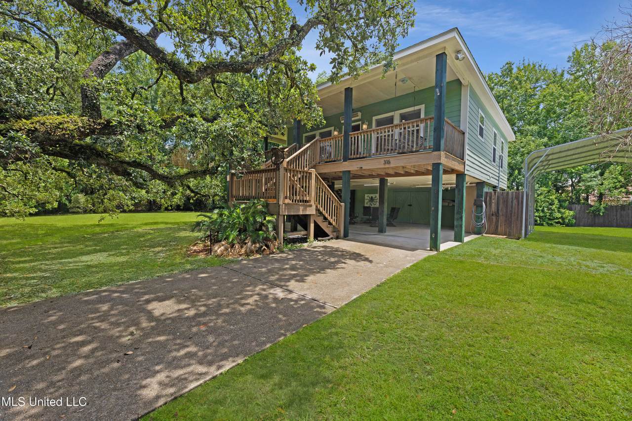 316 Fink Street - Photo 1