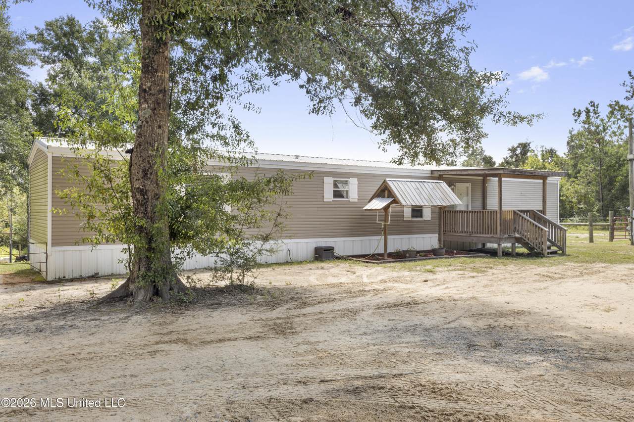 312 Ridge Road - Photo 1