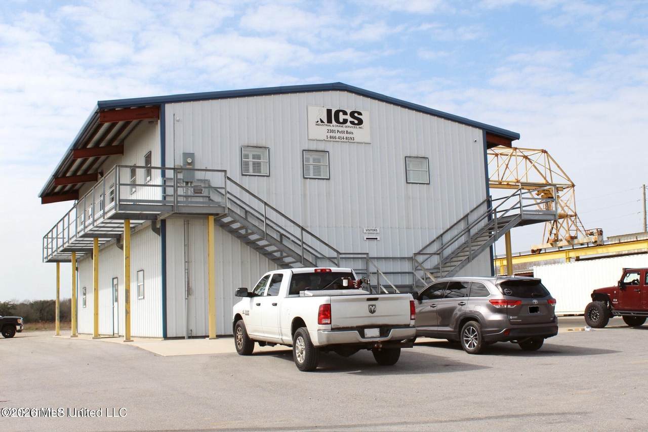 2205 Petit Bois Street - Photo 1