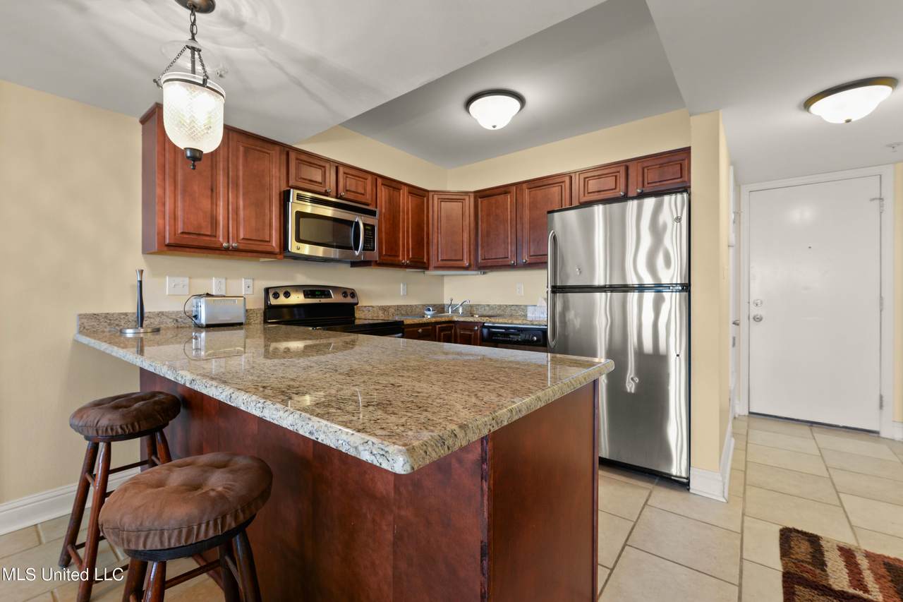 502 Beach Boulevard - Photo 1