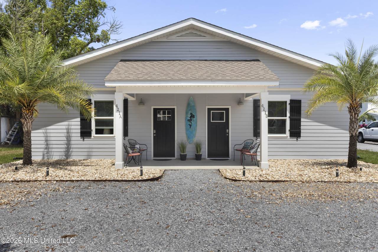 421 Carroll Avenue - Photo 1