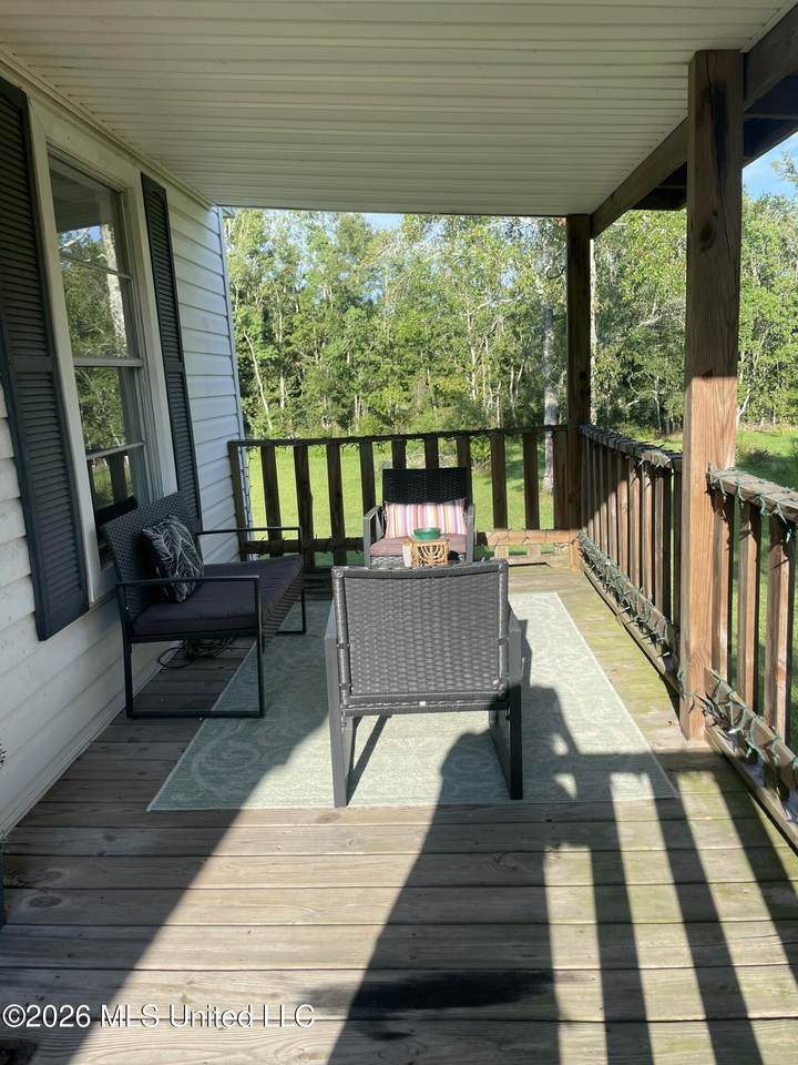 20413 Longview Road - Photo 1