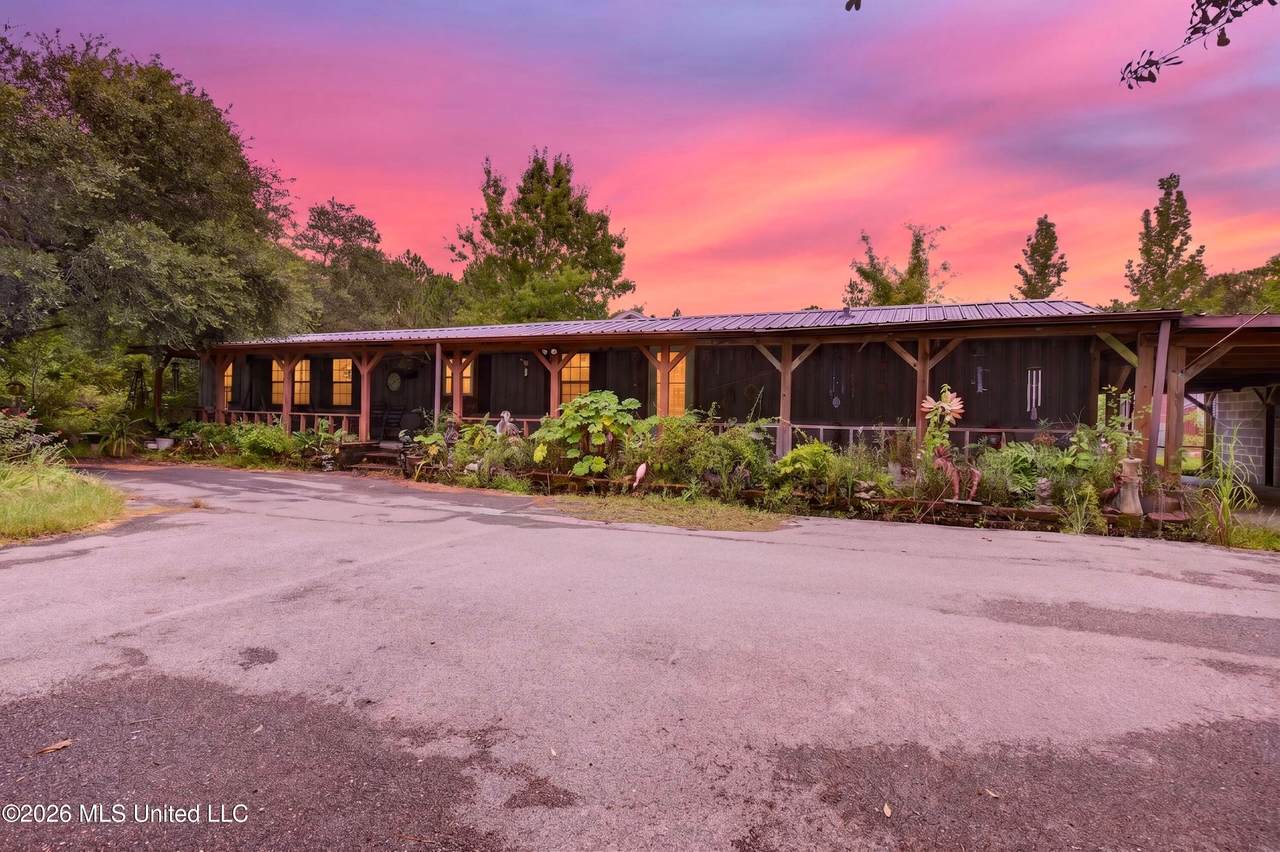 13417 Arguellas Road - Photo 1