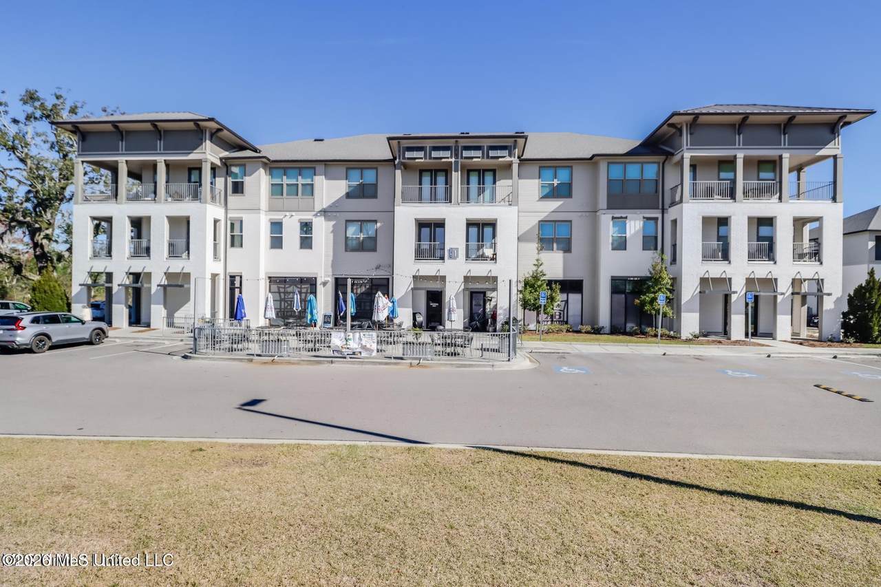 2501 Bienville Boulevard - Photo 1