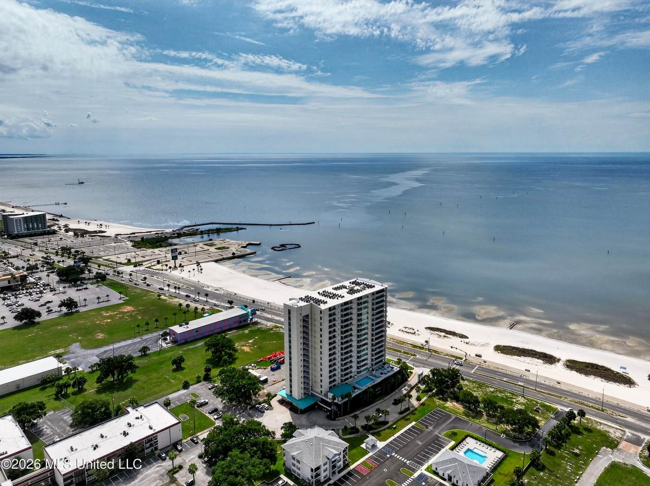 2060 Beach Boulevard - Photo 1