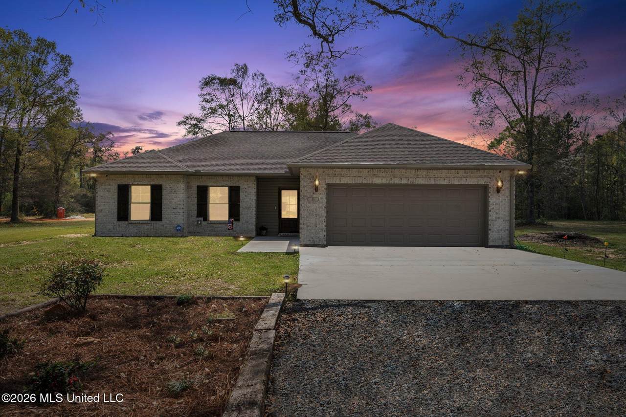 11 Hammock Road - Photo 1