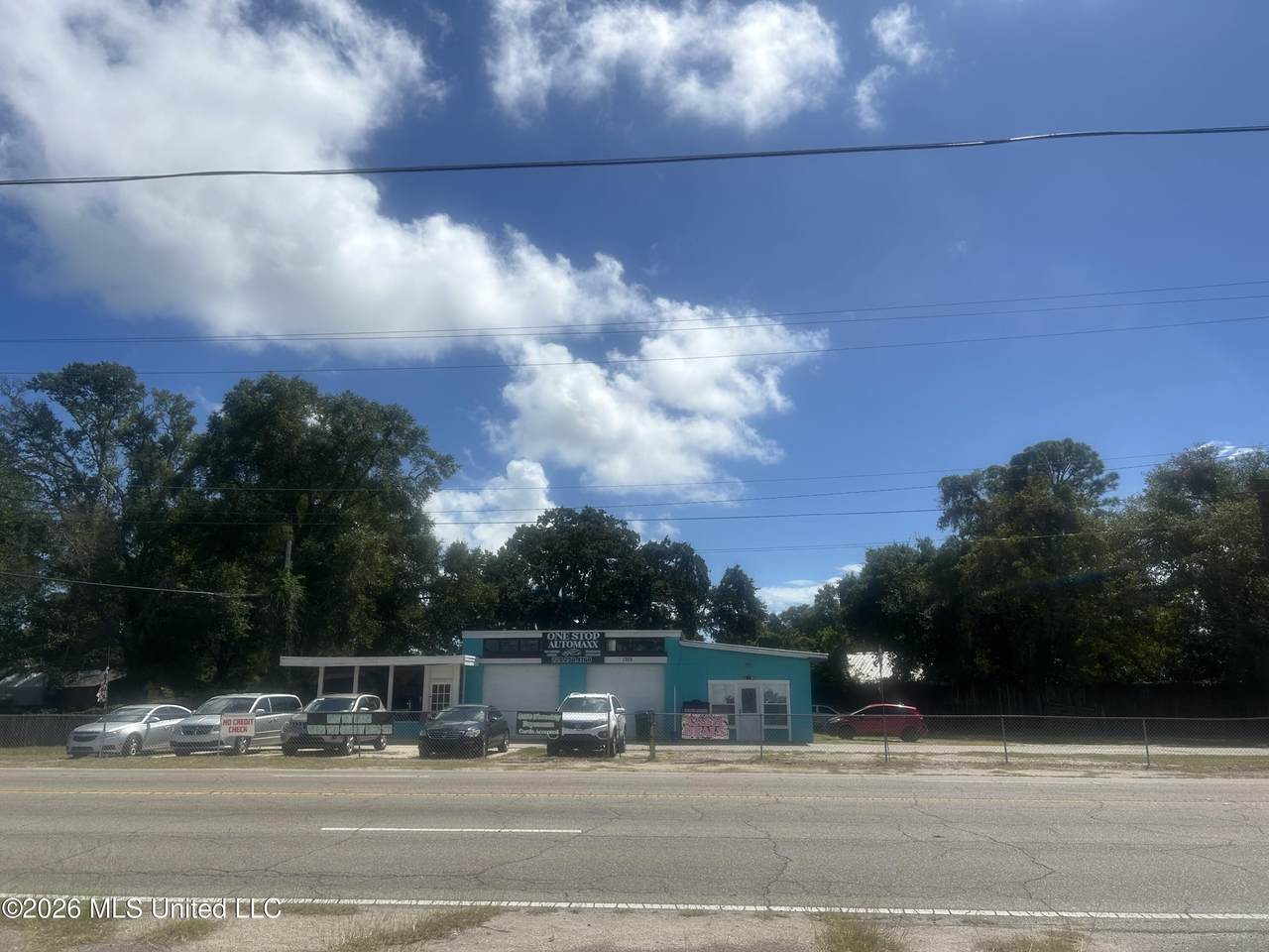 1305 Pass Road - Photo 1