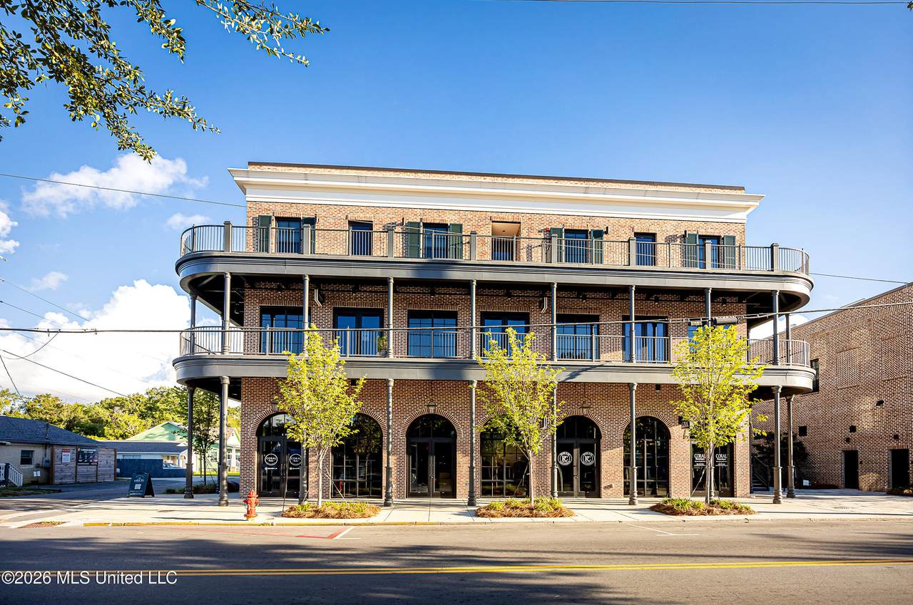 1515 Government Street - Photo 1