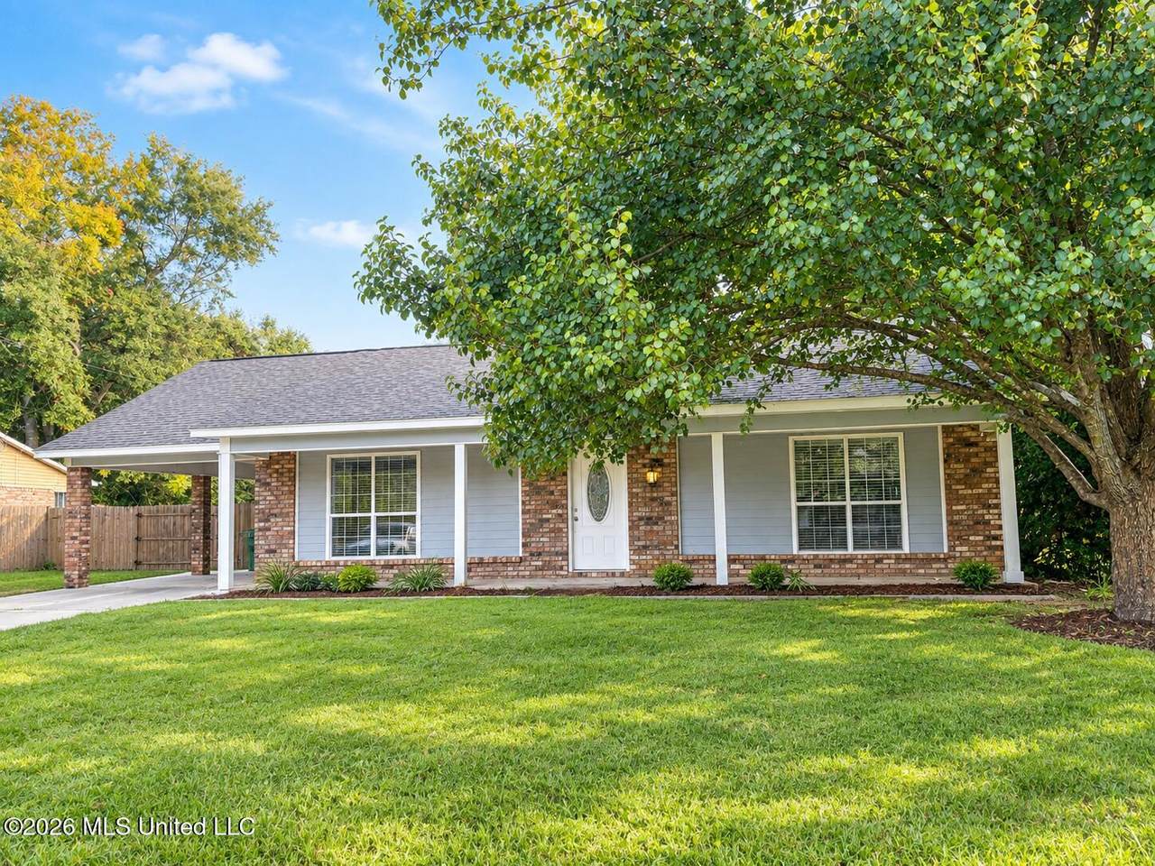 9004 Warbler Avenue - Photo 1