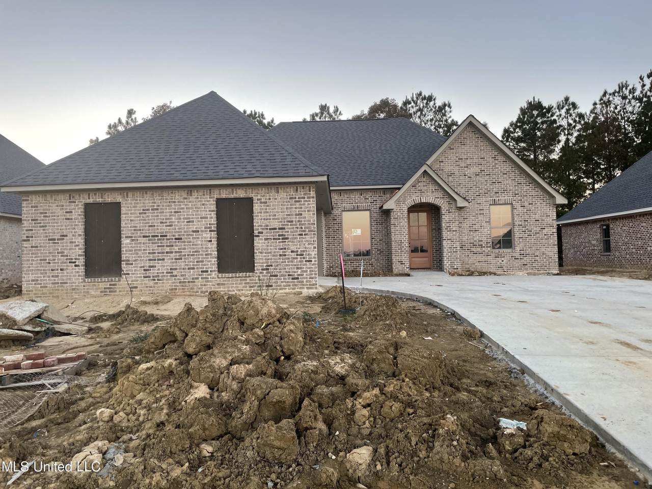 1247 Old Court Crossing - Photo 1