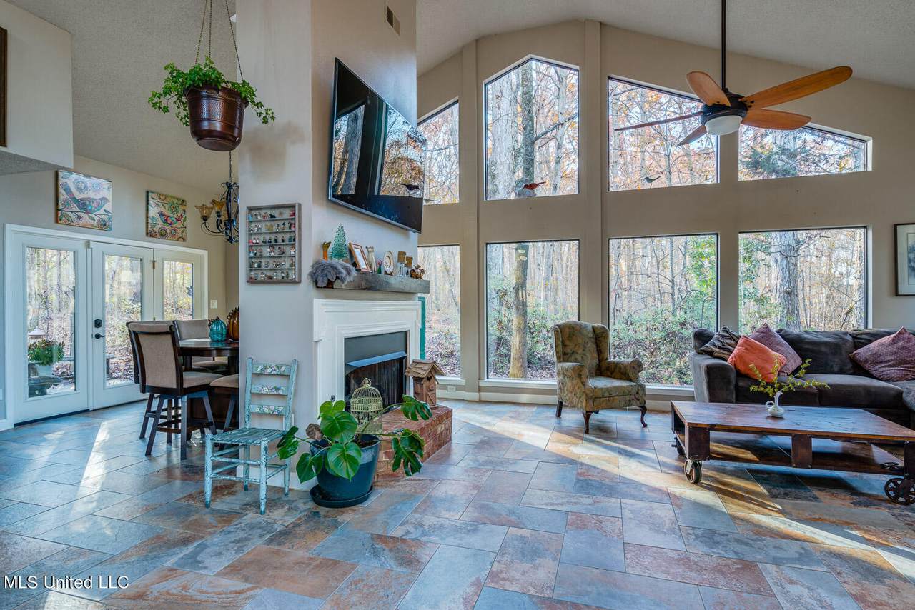 6821 Autumn Oaks Drive - Photo 1