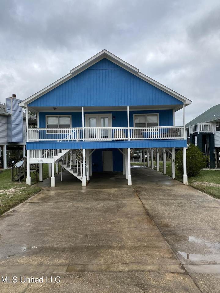 6236 Pontiac Drive - Photo 1