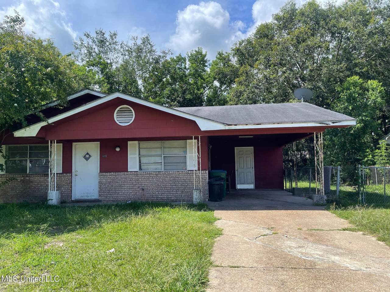 209 Kimberly Drive - Photo 1