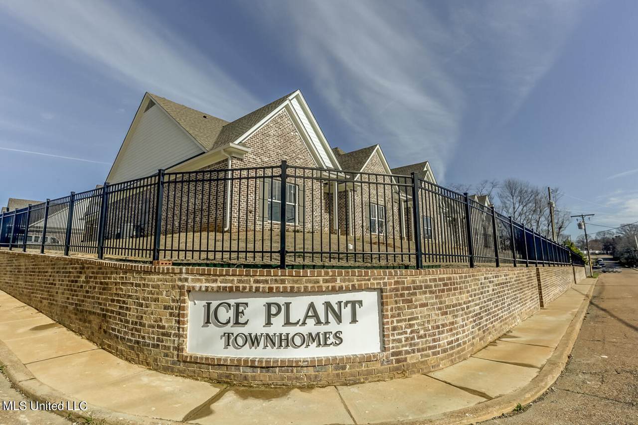 204 South Street - Photo 1