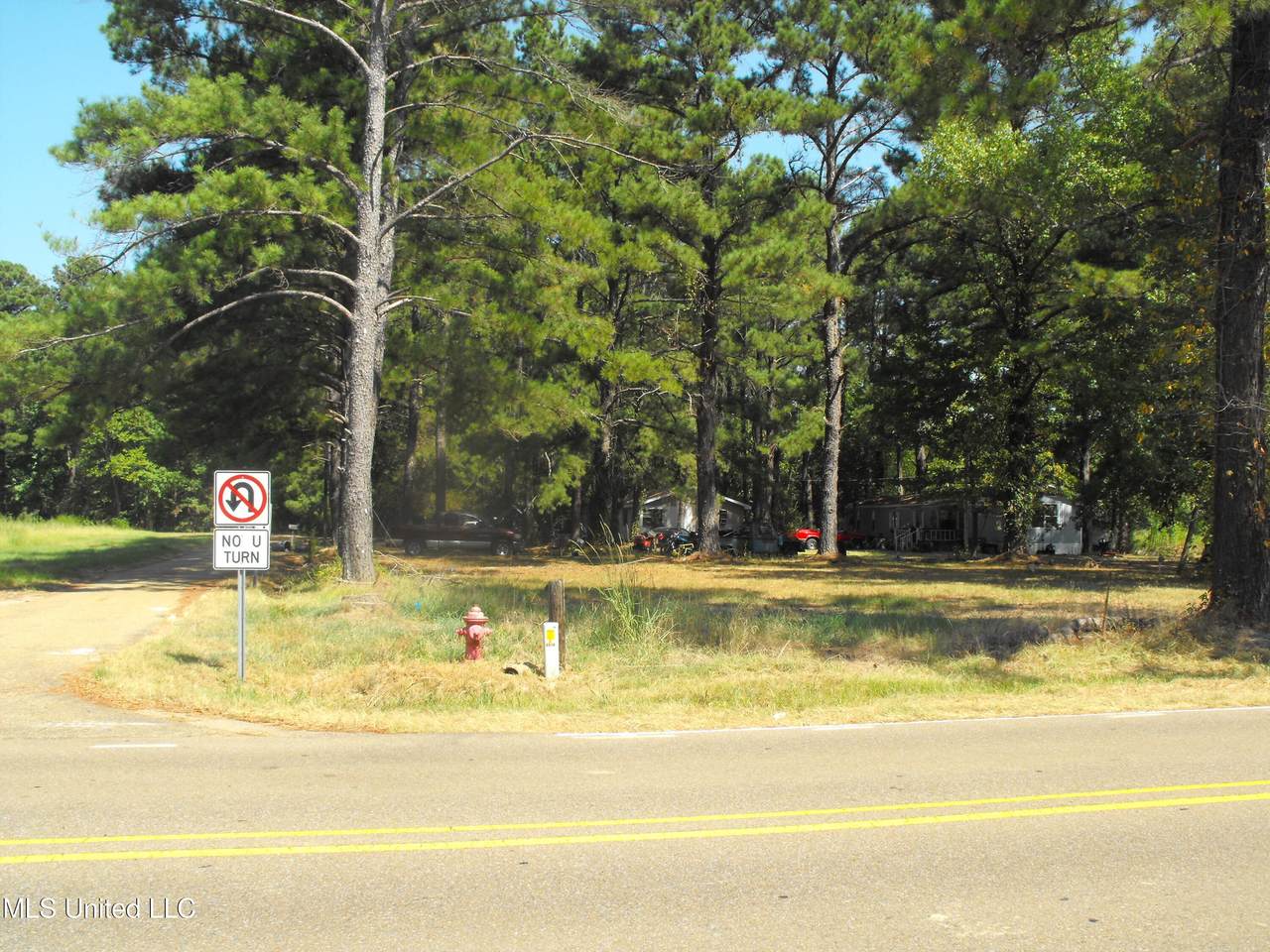 555 Kersh Circle - Photo 1