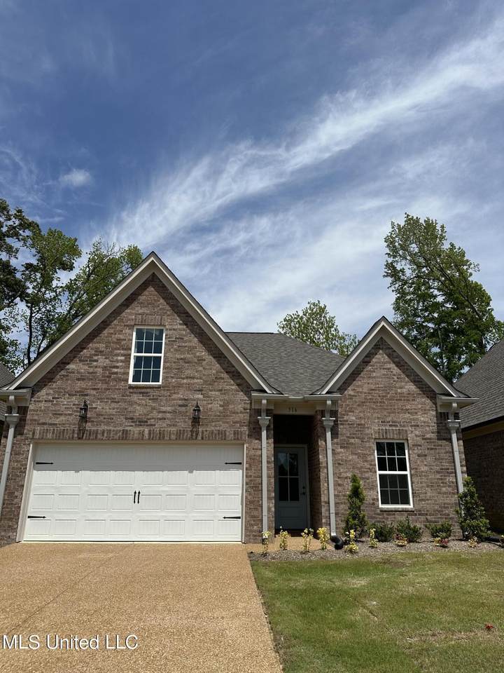 316 Flower Garden Drive - Photo 1