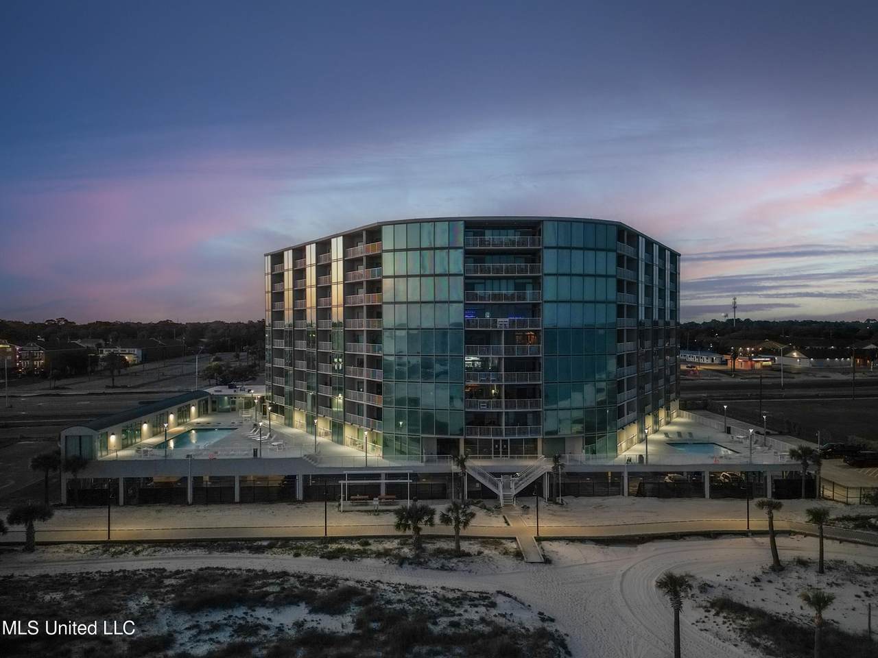 1899 Beach Boulevard - Photo 1